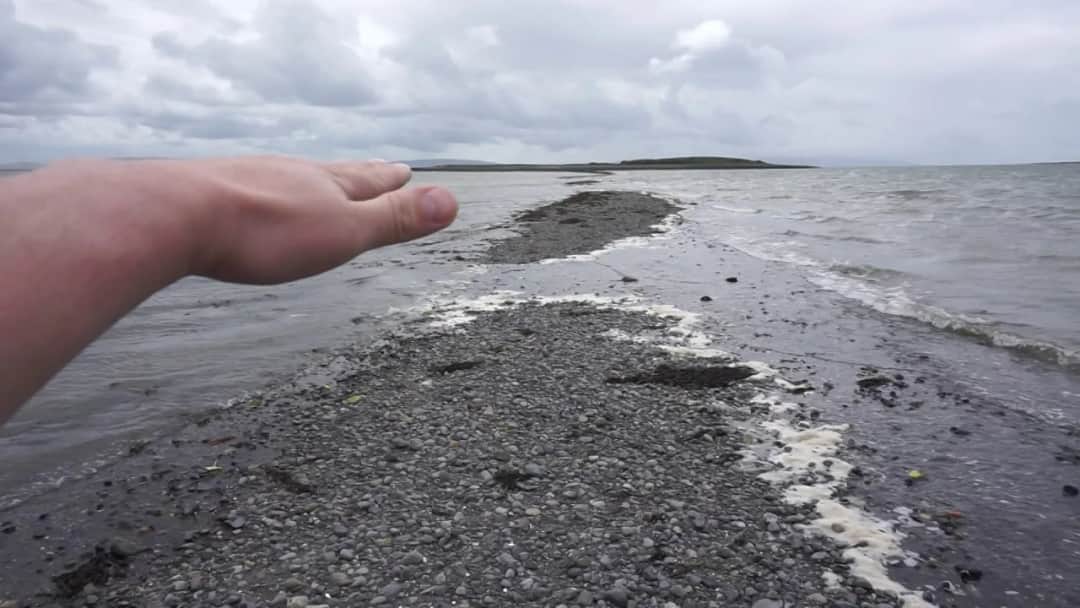 Czy Bałtyk ma przypływy i odpływy? Poznaj zaskakującą prawdę o naszym morzu