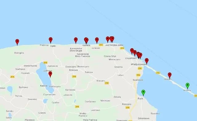 Aktualne zakazy kąpieli nad Bałtykiem: Lista zamkniętych plaż i kąpielisk